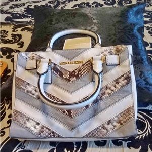 NWT Micheal kors handbag
